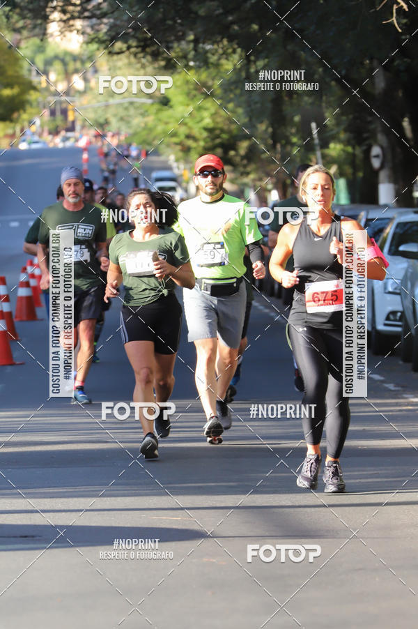 Buy your photos of the eventSANTANDER TRACK&FIELD RUN SERIES - Iguatemi Porto Alegre on Fotop