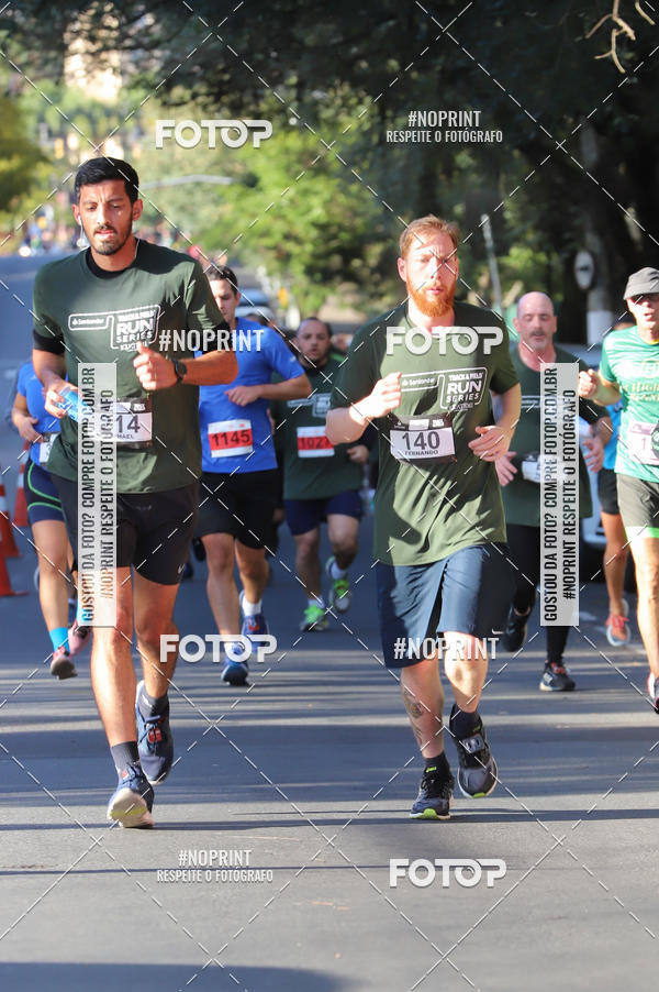 Buy your photos of the eventSANTANDER TRACK&FIELD RUN SERIES - Iguatemi Porto Alegre on Fotop