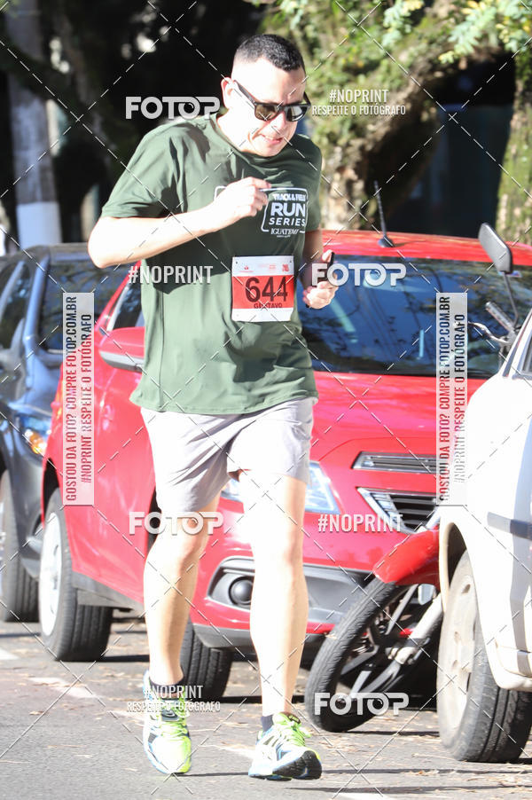 Buy your photos of the eventSANTANDER TRACK&FIELD RUN SERIES - Iguatemi Porto Alegre on Fotop