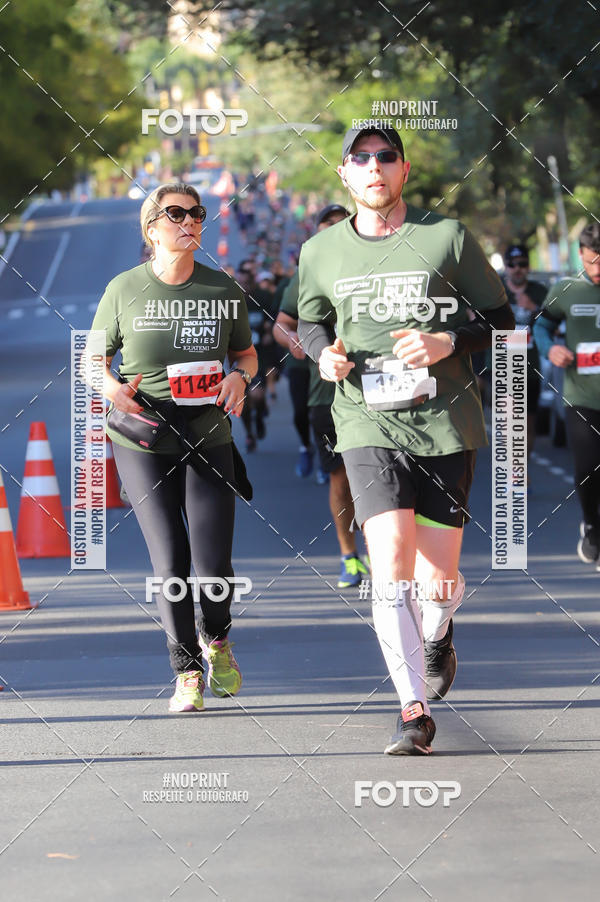Buy your photos of the eventSANTANDER TRACK&FIELD RUN SERIES - Iguatemi Porto Alegre on Fotop