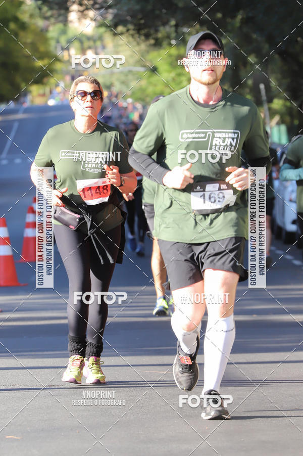 Buy your photos of the eventSANTANDER TRACK&FIELD RUN SERIES - Iguatemi Porto Alegre on Fotop
