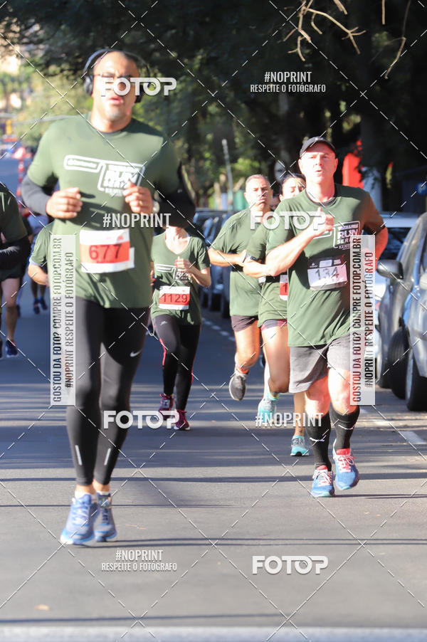 Buy your photos of the eventSANTANDER TRACK&FIELD RUN SERIES - Iguatemi Porto Alegre on Fotop