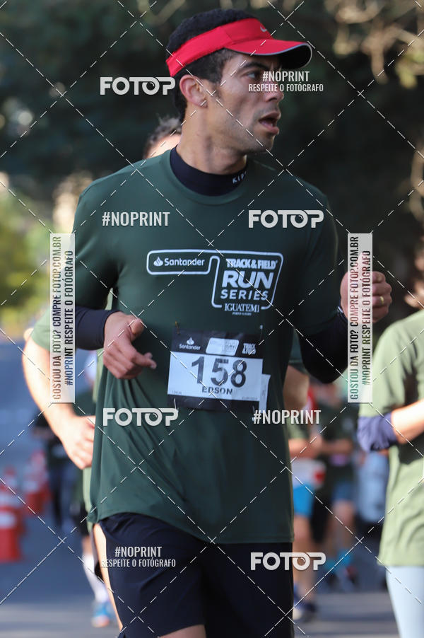 Buy your photos of the eventSANTANDER TRACK&FIELD RUN SERIES - Iguatemi Porto Alegre on Fotop