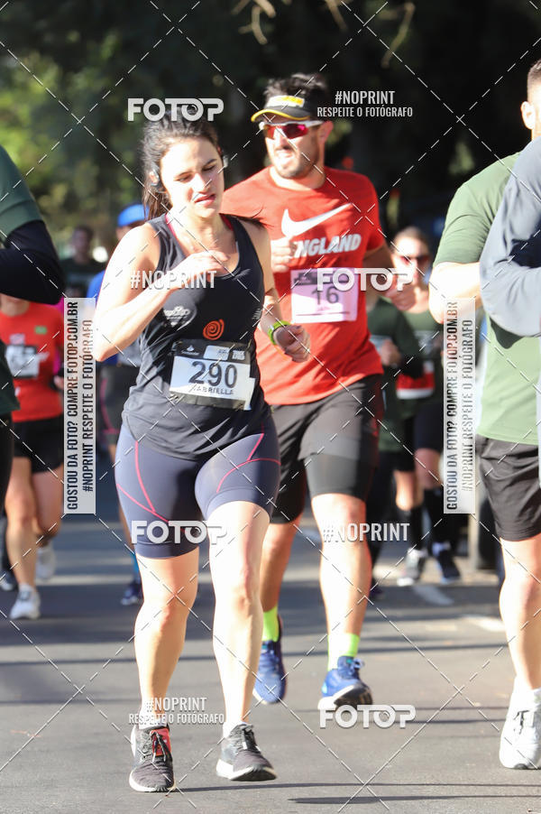 Buy your photos of the eventSANTANDER TRACK&FIELD RUN SERIES - Iguatemi Porto Alegre on Fotop