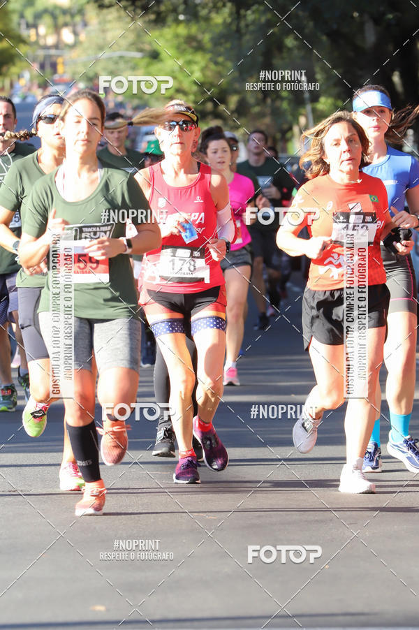 Buy your photos of the eventSANTANDER TRACK&FIELD RUN SERIES - Iguatemi Porto Alegre on Fotop