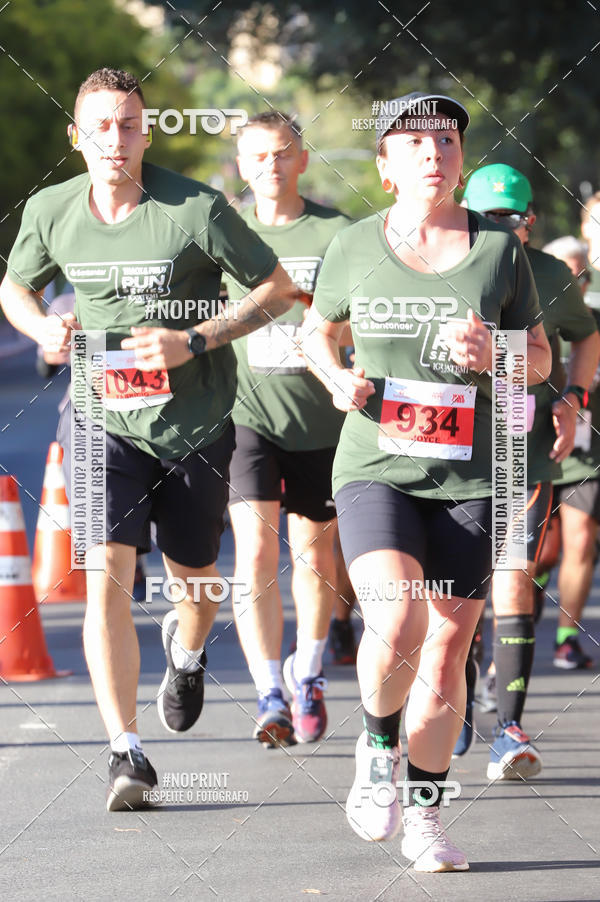 Buy your photos of the eventSANTANDER TRACK&FIELD RUN SERIES - Iguatemi Porto Alegre on Fotop