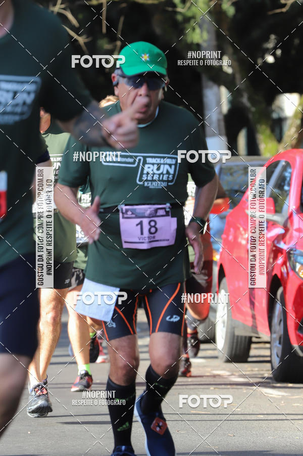 Buy your photos of the eventSANTANDER TRACK&FIELD RUN SERIES - Iguatemi Porto Alegre on Fotop