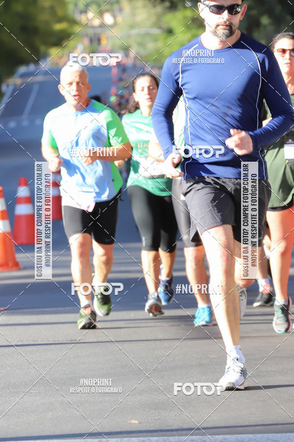 Buy your photos of the eventSANTANDER TRACK&FIELD RUN SERIES - Iguatemi Porto Alegre on Fotop