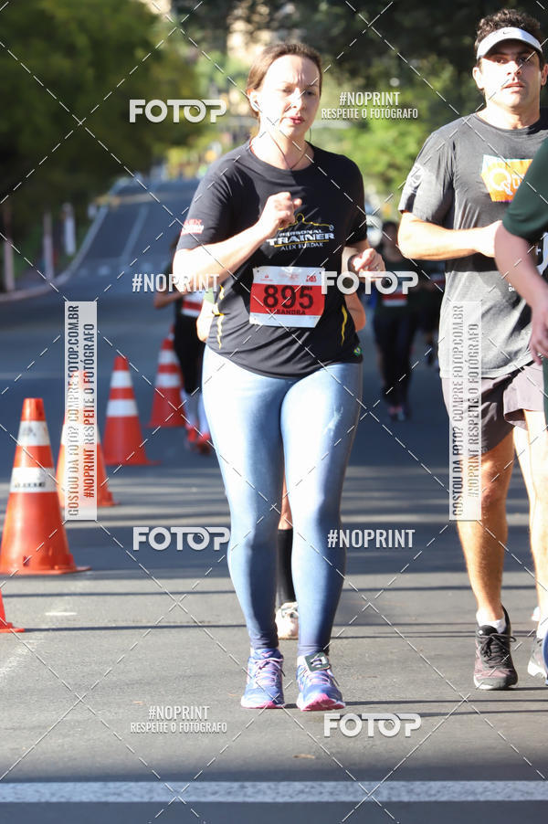 Buy your photos of the eventSANTANDER TRACK&FIELD RUN SERIES - Iguatemi Porto Alegre on Fotop