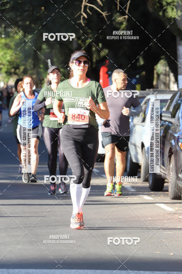 Buy your photos of the eventSANTANDER TRACK&FIELD RUN SERIES - Iguatemi Porto Alegre on Fotop