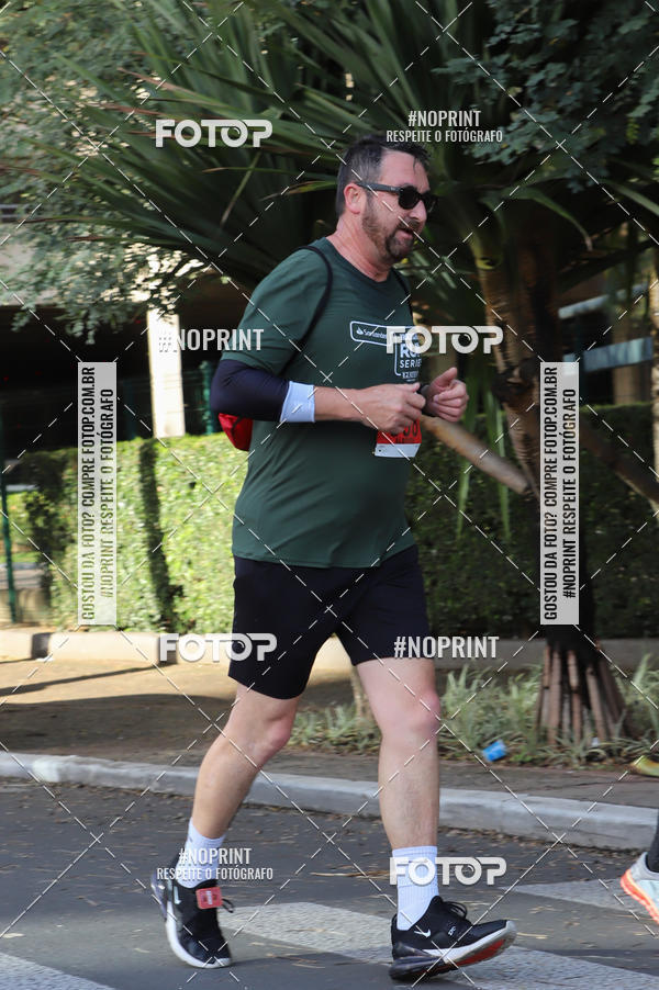 Buy your photos of the eventSANTANDER TRACK&FIELD RUN SERIES - Iguatemi Porto Alegre on Fotop