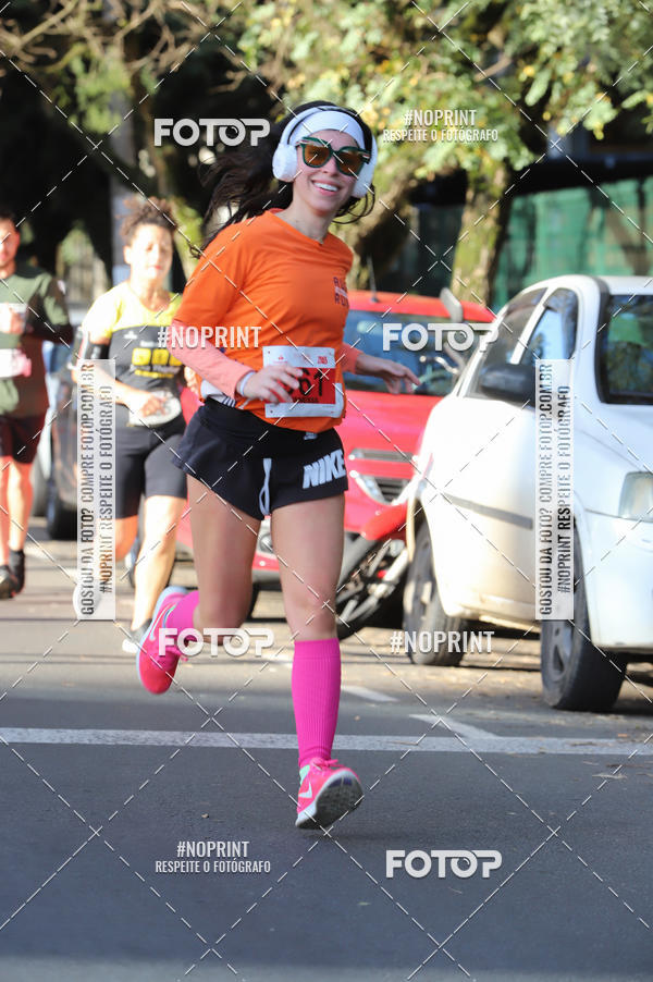 Buy your photos of the eventSANTANDER TRACK&FIELD RUN SERIES - Iguatemi Porto Alegre on Fotop