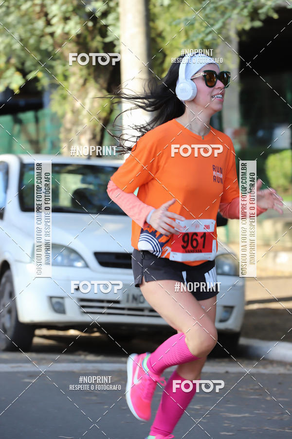 Buy your photos of the eventSANTANDER TRACK&FIELD RUN SERIES - Iguatemi Porto Alegre on Fotop