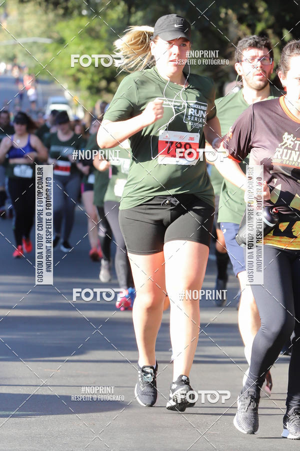 Buy your photos of the eventSANTANDER TRACK&FIELD RUN SERIES - Iguatemi Porto Alegre on Fotop