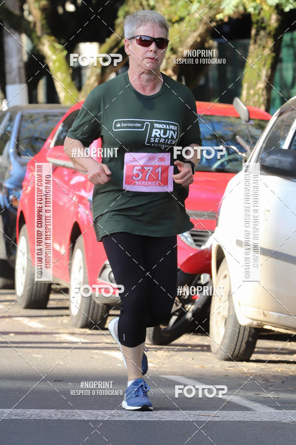 Buy your photos of the eventSANTANDER TRACK&FIELD RUN SERIES - Iguatemi Porto Alegre on Fotop