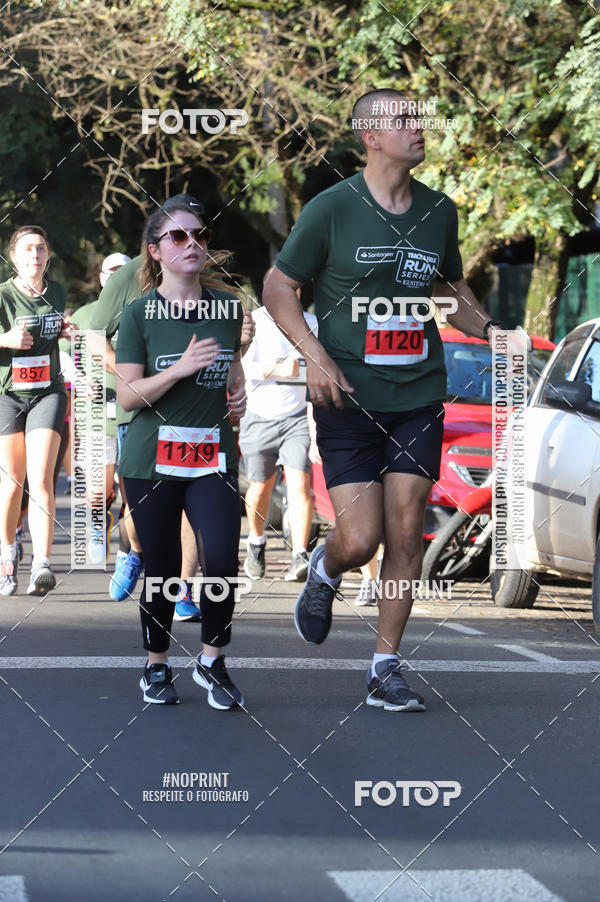 Buy your photos of the eventSANTANDER TRACK&FIELD RUN SERIES - Iguatemi Porto Alegre on Fotop