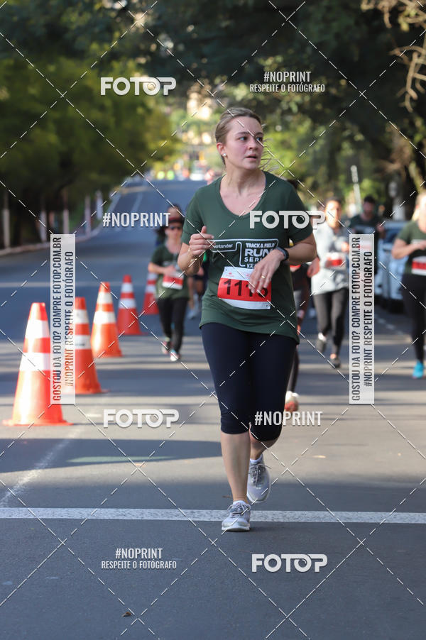 Buy your photos of the eventSANTANDER TRACK&FIELD RUN SERIES - Iguatemi Porto Alegre on Fotop