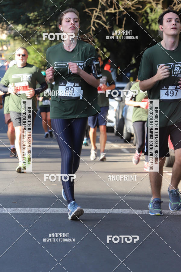 Buy your photos of the eventSANTANDER TRACK&FIELD RUN SERIES - Iguatemi Porto Alegre on Fotop