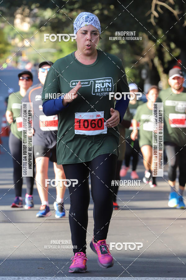 Buy your photos of the eventSANTANDER TRACK&FIELD RUN SERIES - Iguatemi Porto Alegre on Fotop