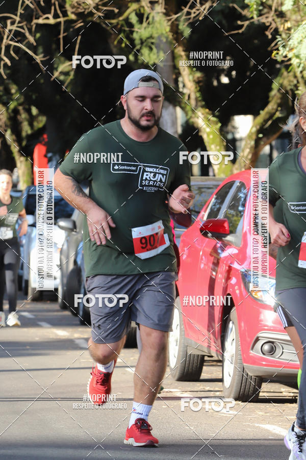 Buy your photos of the eventSANTANDER TRACK&FIELD RUN SERIES - Iguatemi Porto Alegre on Fotop