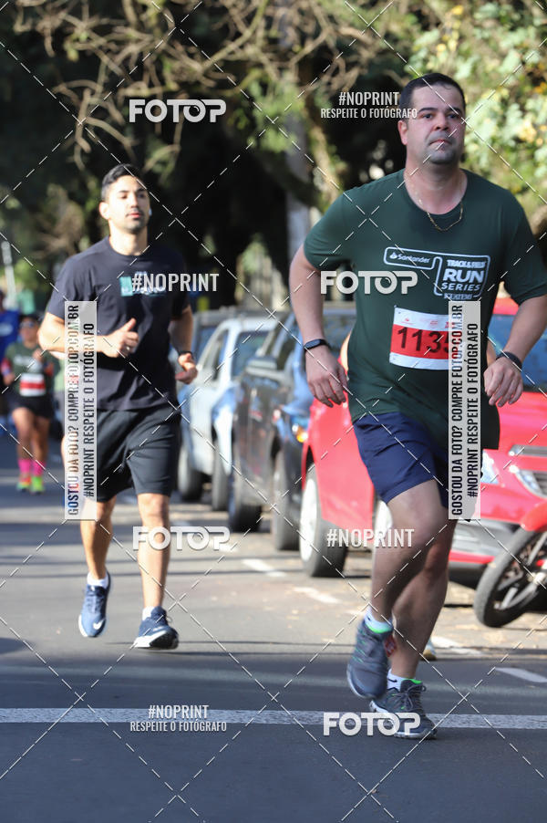 Buy your photos of the eventSANTANDER TRACK&FIELD RUN SERIES - Iguatemi Porto Alegre on Fotop