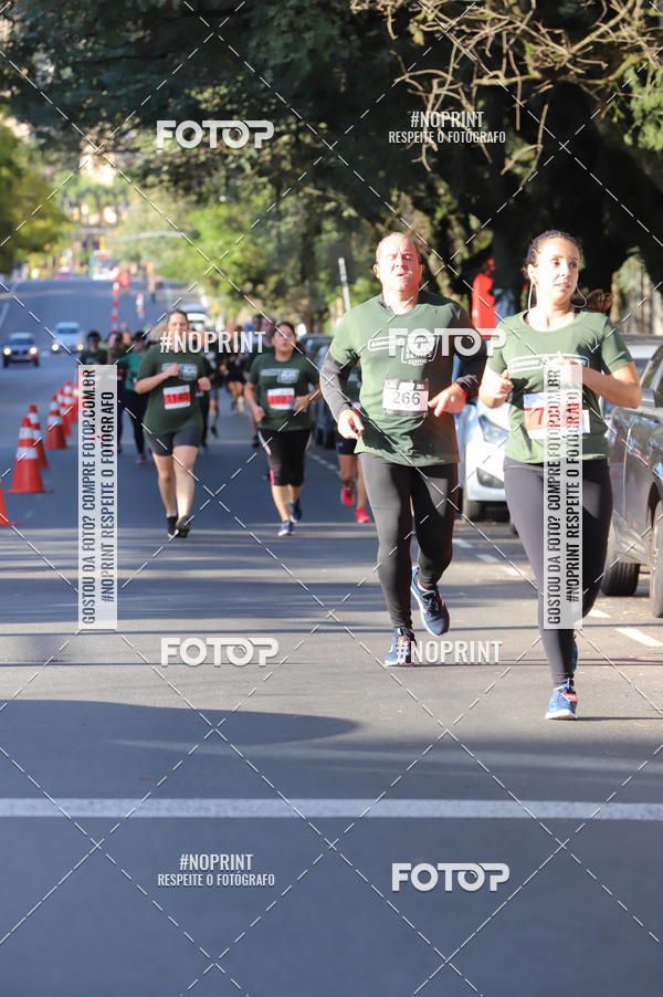 Buy your photos of the eventSANTANDER TRACK&FIELD RUN SERIES - Iguatemi Porto Alegre on Fotop