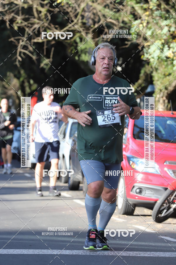 Buy your photos of the eventSANTANDER TRACK&FIELD RUN SERIES - Iguatemi Porto Alegre on Fotop