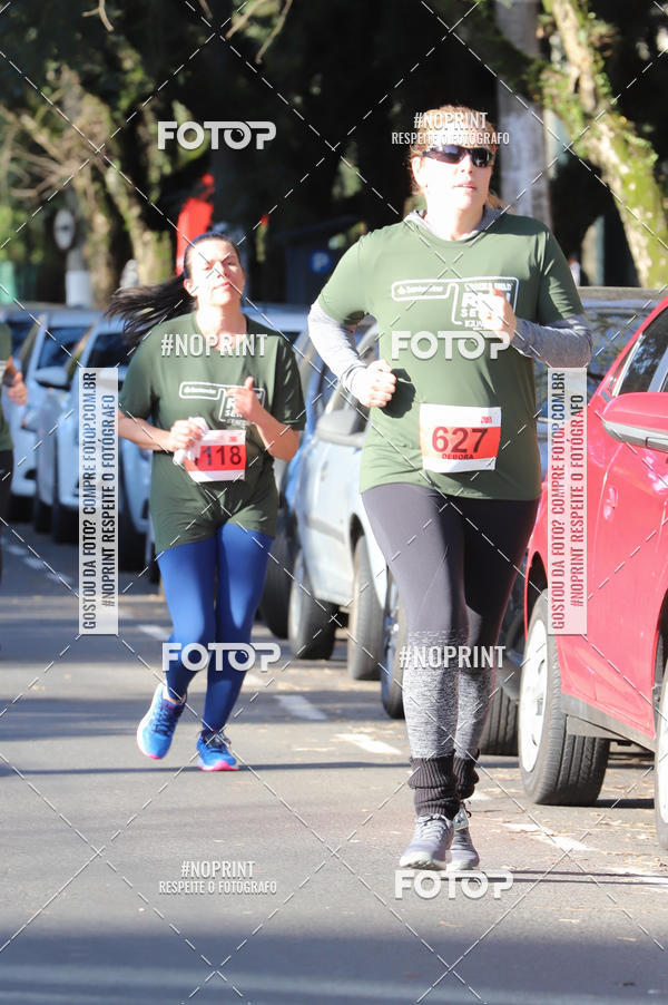 Buy your photos of the eventSANTANDER TRACK&FIELD RUN SERIES - Iguatemi Porto Alegre on Fotop