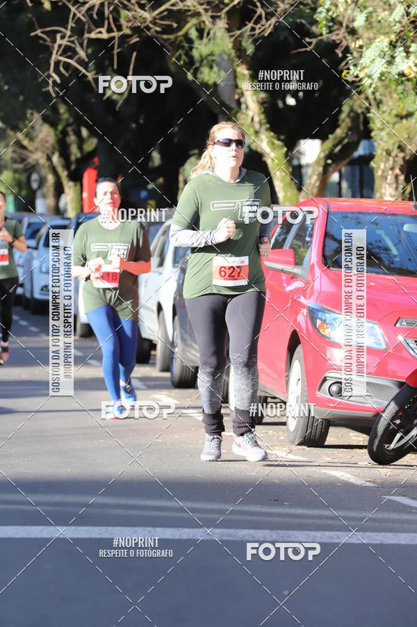 Buy your photos of the eventSANTANDER TRACK&FIELD RUN SERIES - Iguatemi Porto Alegre on Fotop