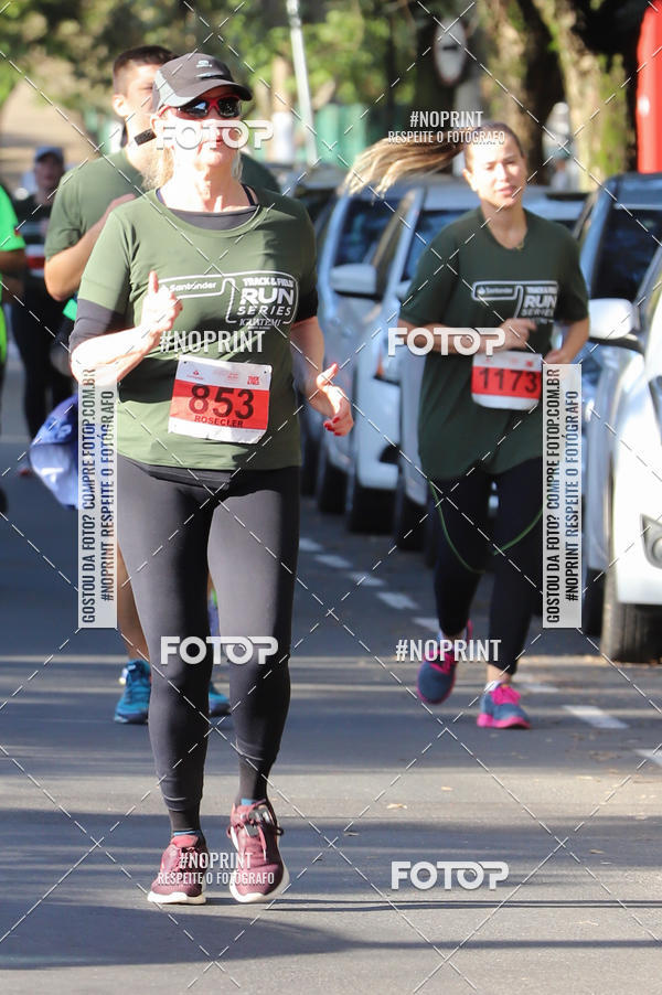 Buy your photos of the eventSANTANDER TRACK&FIELD RUN SERIES - Iguatemi Porto Alegre on Fotop