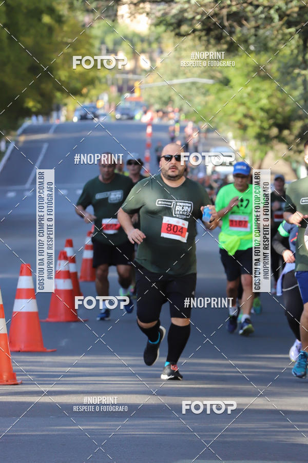 Buy your photos of the eventSANTANDER TRACK&FIELD RUN SERIES - Iguatemi Porto Alegre on Fotop