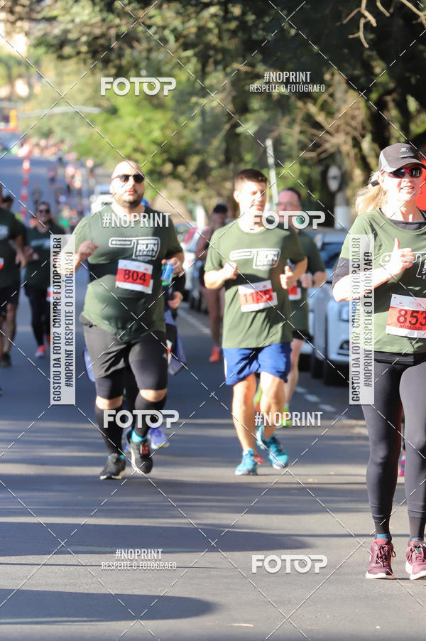 Buy your photos of the eventSANTANDER TRACK&FIELD RUN SERIES - Iguatemi Porto Alegre on Fotop