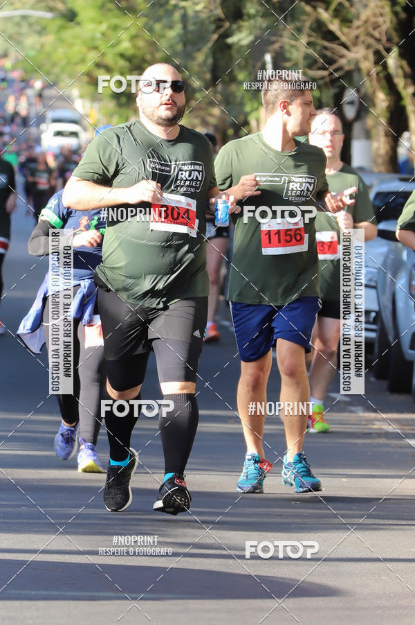 Buy your photos of the eventSANTANDER TRACK&FIELD RUN SERIES - Iguatemi Porto Alegre on Fotop