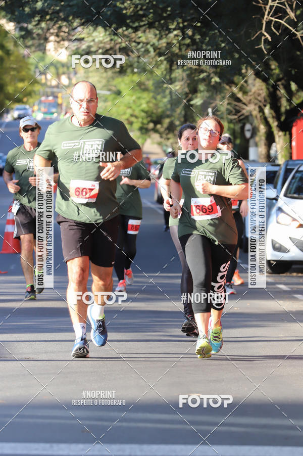 Buy your photos of the eventSANTANDER TRACK&FIELD RUN SERIES - Iguatemi Porto Alegre on Fotop