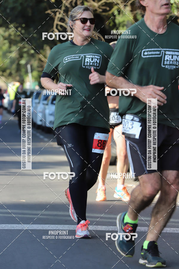 Buy your photos of the eventSANTANDER TRACK&FIELD RUN SERIES - Iguatemi Porto Alegre on Fotop