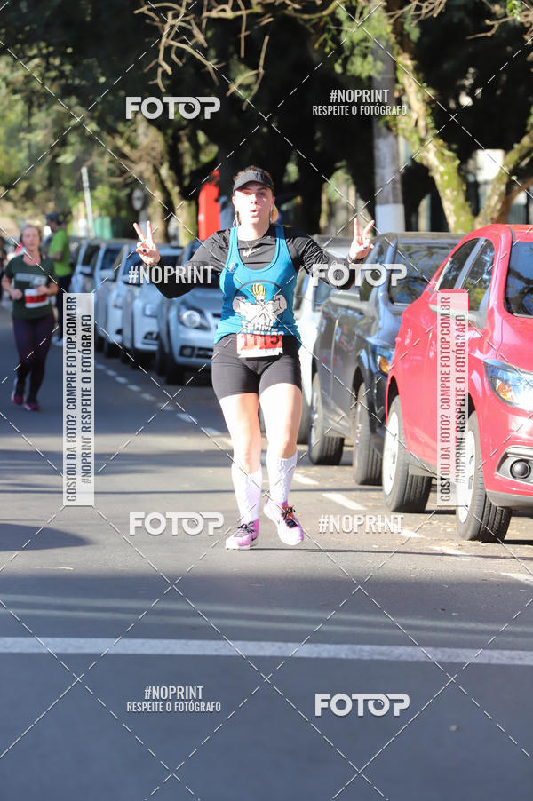 Buy your photos of the eventSANTANDER TRACK&FIELD RUN SERIES - Iguatemi Porto Alegre on Fotop