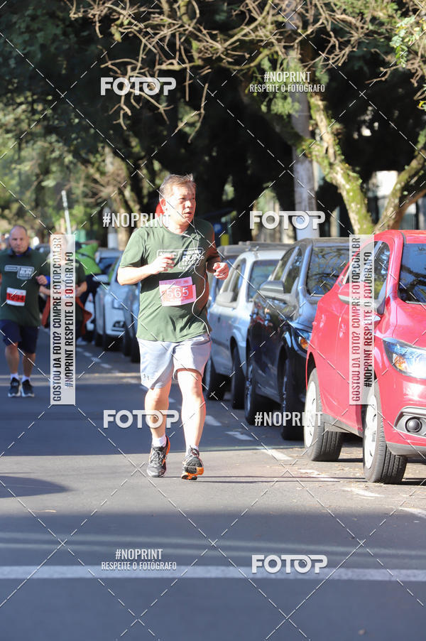 Buy your photos of the eventSANTANDER TRACK&FIELD RUN SERIES - Iguatemi Porto Alegre on Fotop