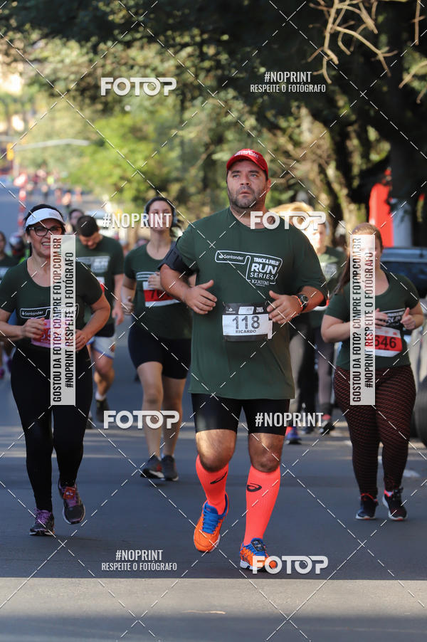 Buy your photos of the eventSANTANDER TRACK&FIELD RUN SERIES - Iguatemi Porto Alegre on Fotop