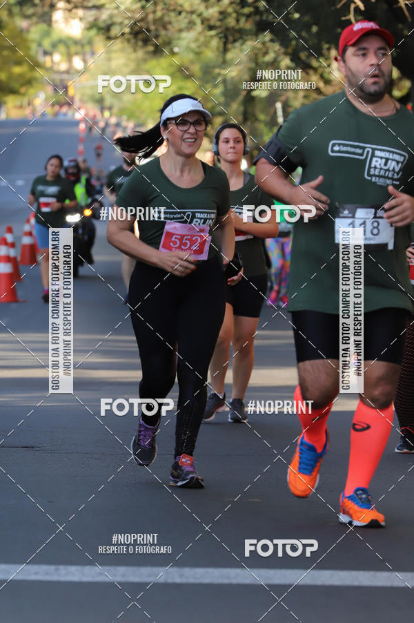 Buy your photos of the eventSANTANDER TRACK&FIELD RUN SERIES - Iguatemi Porto Alegre on Fotop