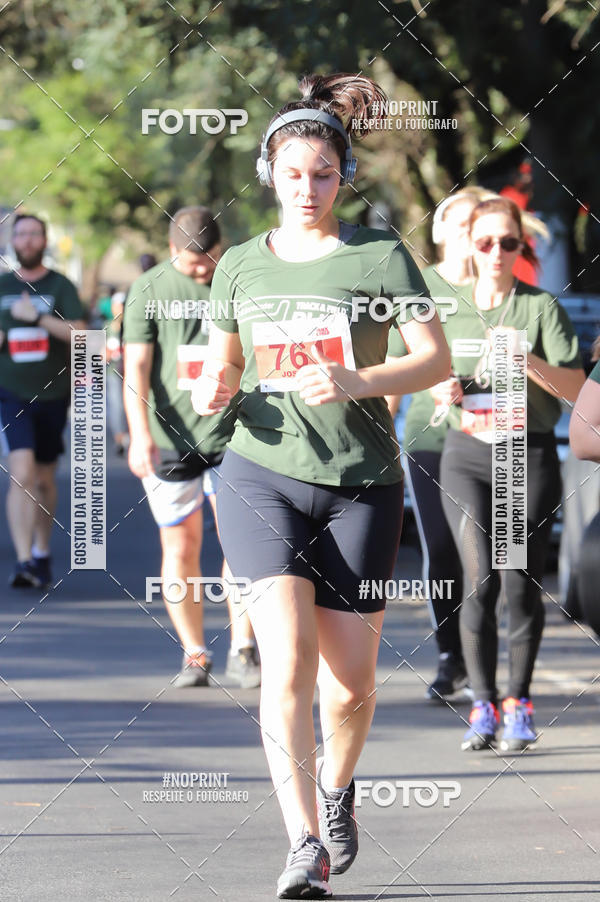 Buy your photos of the eventSANTANDER TRACK&FIELD RUN SERIES - Iguatemi Porto Alegre on Fotop