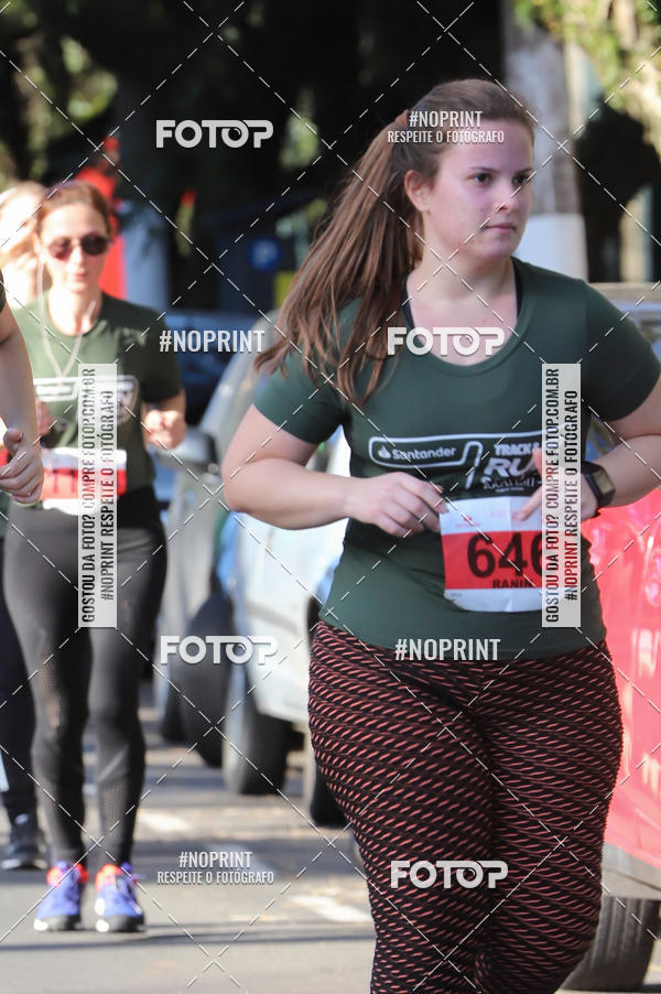 Buy your photos of the eventSANTANDER TRACK&FIELD RUN SERIES - Iguatemi Porto Alegre on Fotop