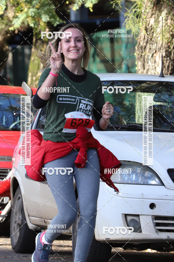 Buy your photos of the eventSANTANDER TRACK&FIELD RUN SERIES - Iguatemi Porto Alegre on Fotop