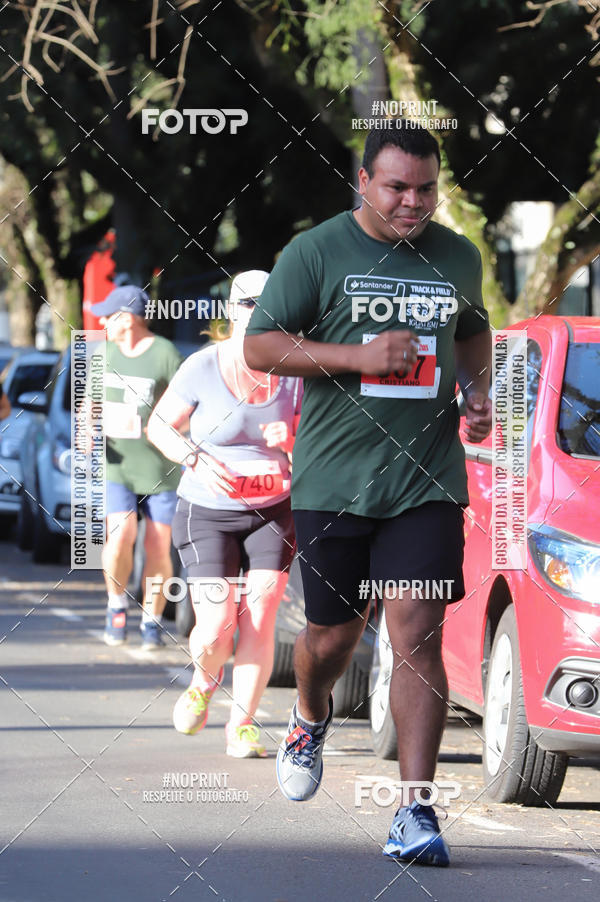 Buy your photos of the eventSANTANDER TRACK&FIELD RUN SERIES - Iguatemi Porto Alegre on Fotop