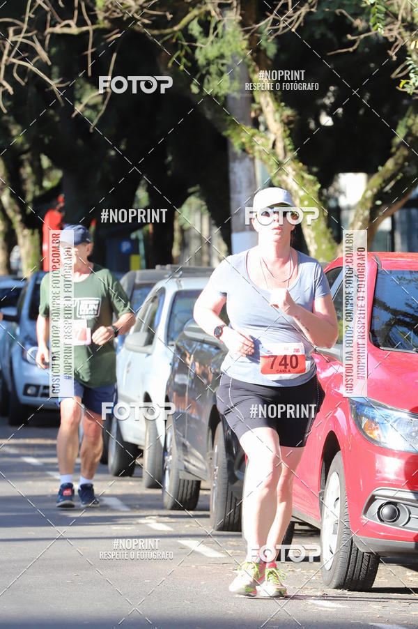 Buy your photos of the eventSANTANDER TRACK&FIELD RUN SERIES - Iguatemi Porto Alegre on Fotop