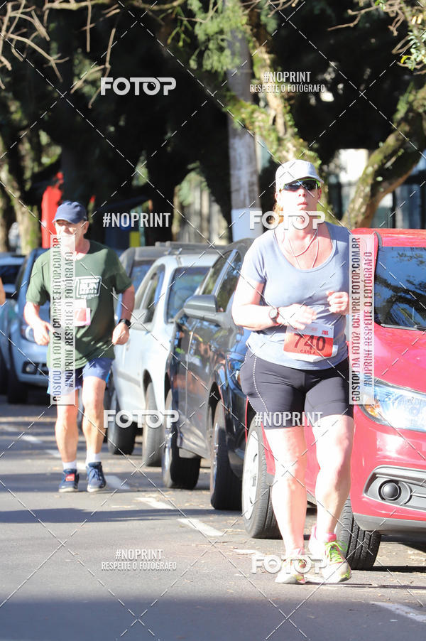 Buy your photos of the eventSANTANDER TRACK&FIELD RUN SERIES - Iguatemi Porto Alegre on Fotop