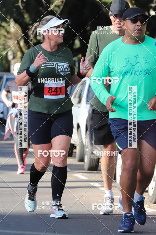 Buy your photos of the eventSANTANDER TRACK&FIELD RUN SERIES - Iguatemi Porto Alegre on Fotop