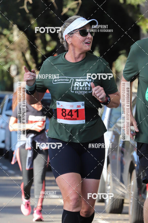 Buy your photos of the eventSANTANDER TRACK&FIELD RUN SERIES - Iguatemi Porto Alegre on Fotop
