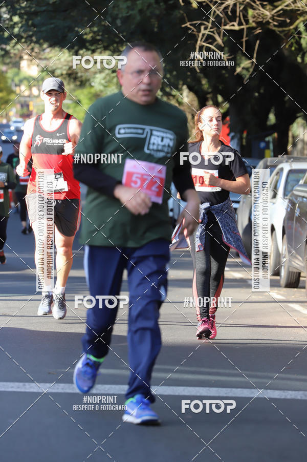 Buy your photos of the eventSANTANDER TRACK&FIELD RUN SERIES - Iguatemi Porto Alegre on Fotop