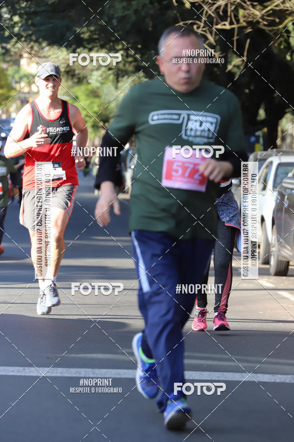 Buy your photos of the eventSANTANDER TRACK&FIELD RUN SERIES - Iguatemi Porto Alegre on Fotop