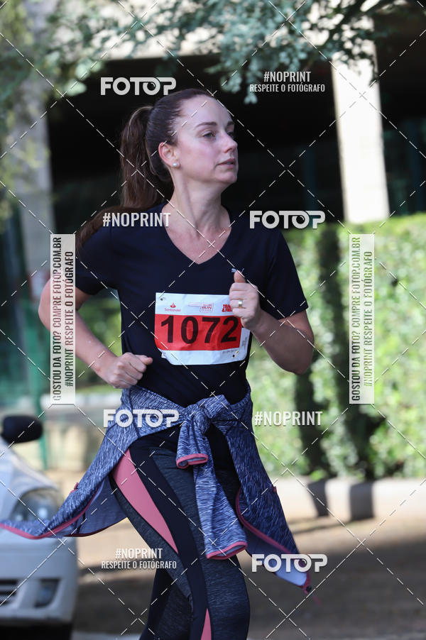Buy your photos of the eventSANTANDER TRACK&FIELD RUN SERIES - Iguatemi Porto Alegre on Fotop